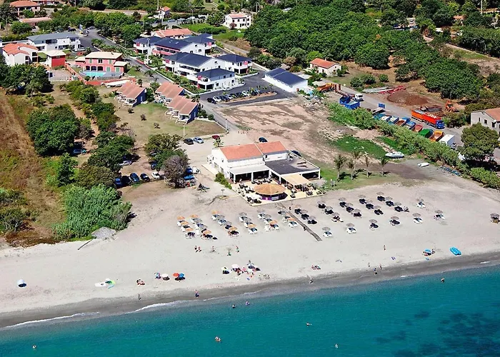 In Corsica Near Sandy Apartment Santa-Lucia-di-Moriani